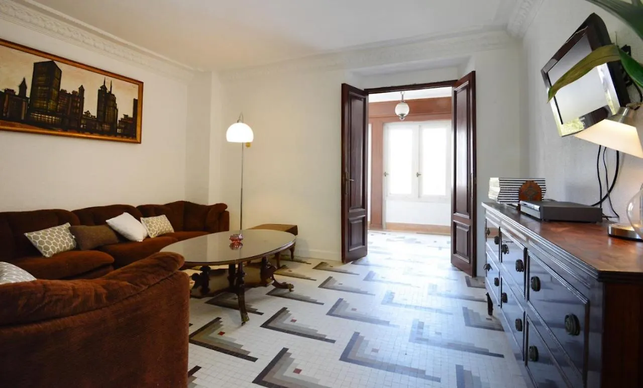 Villa Clavero Malaga 0*,